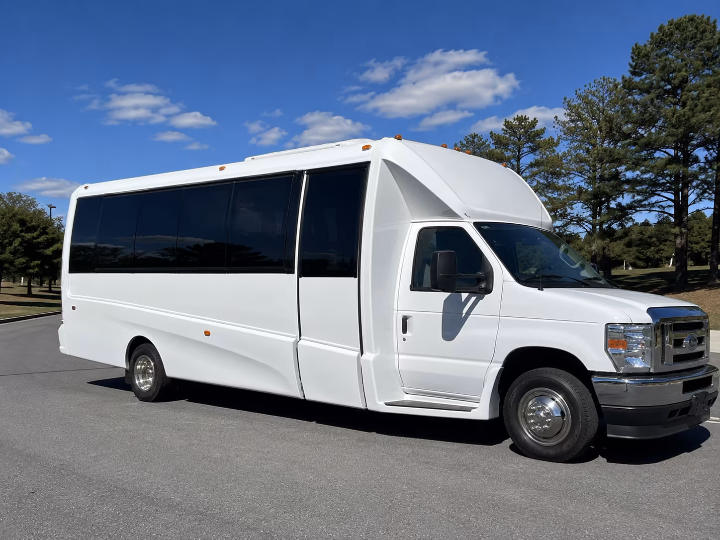 Berkeley Winery Tour & Pub Crawl Transportation
