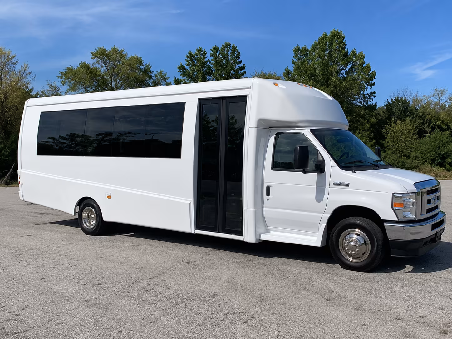 Richmond Birthday, Sweet 16, & Quinceañera Party Bus Rentals