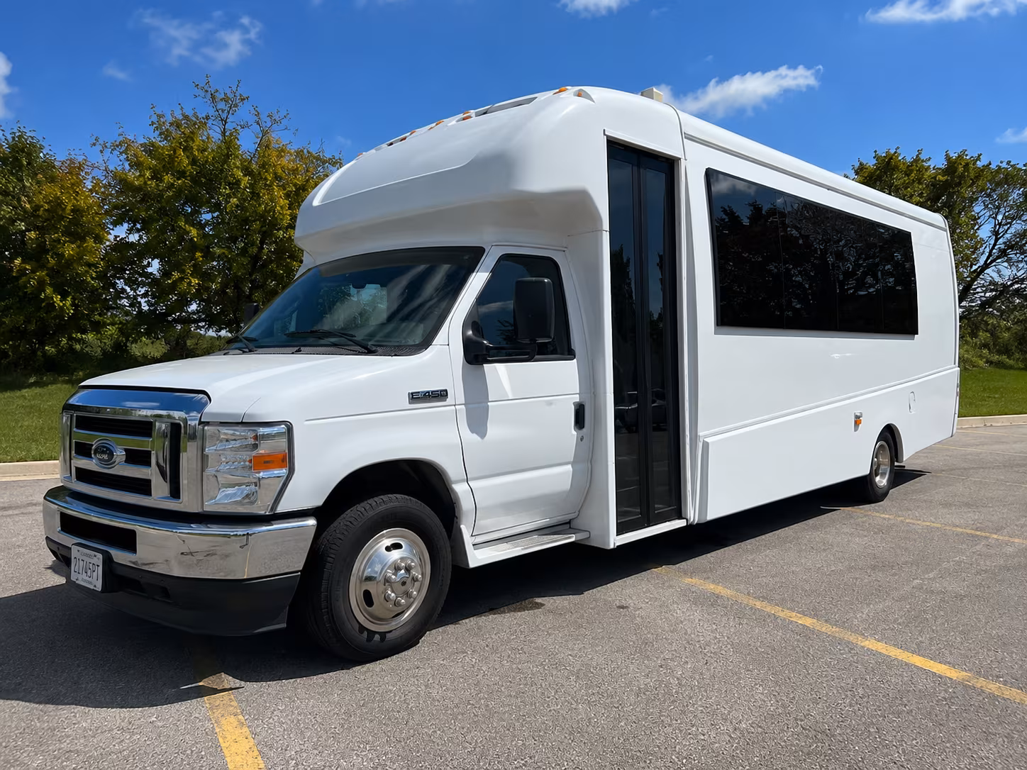 Richmond Winery Tour & Pub Crawl Transportation