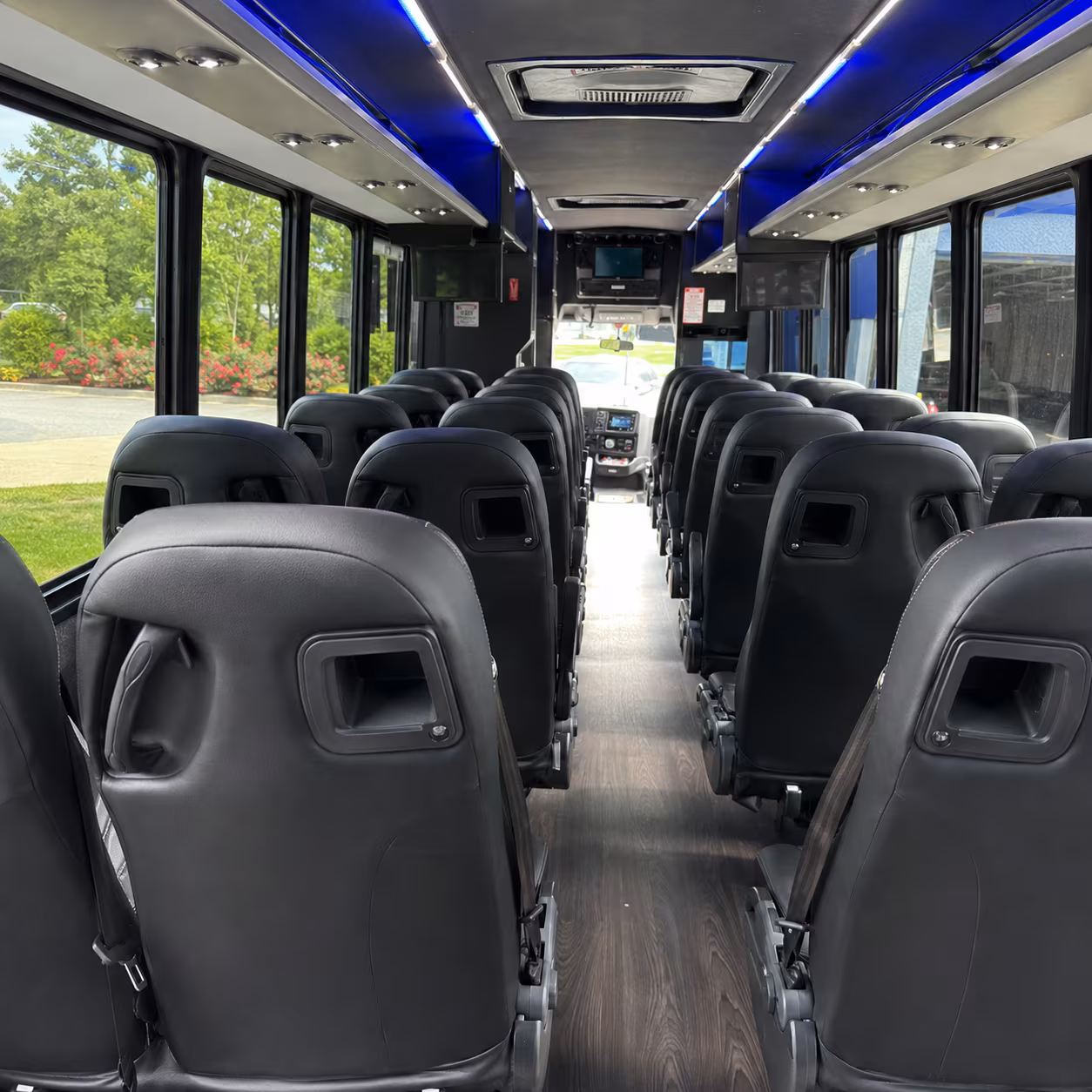 San Francisco Airport Shuttle & Transportation party bus exterior