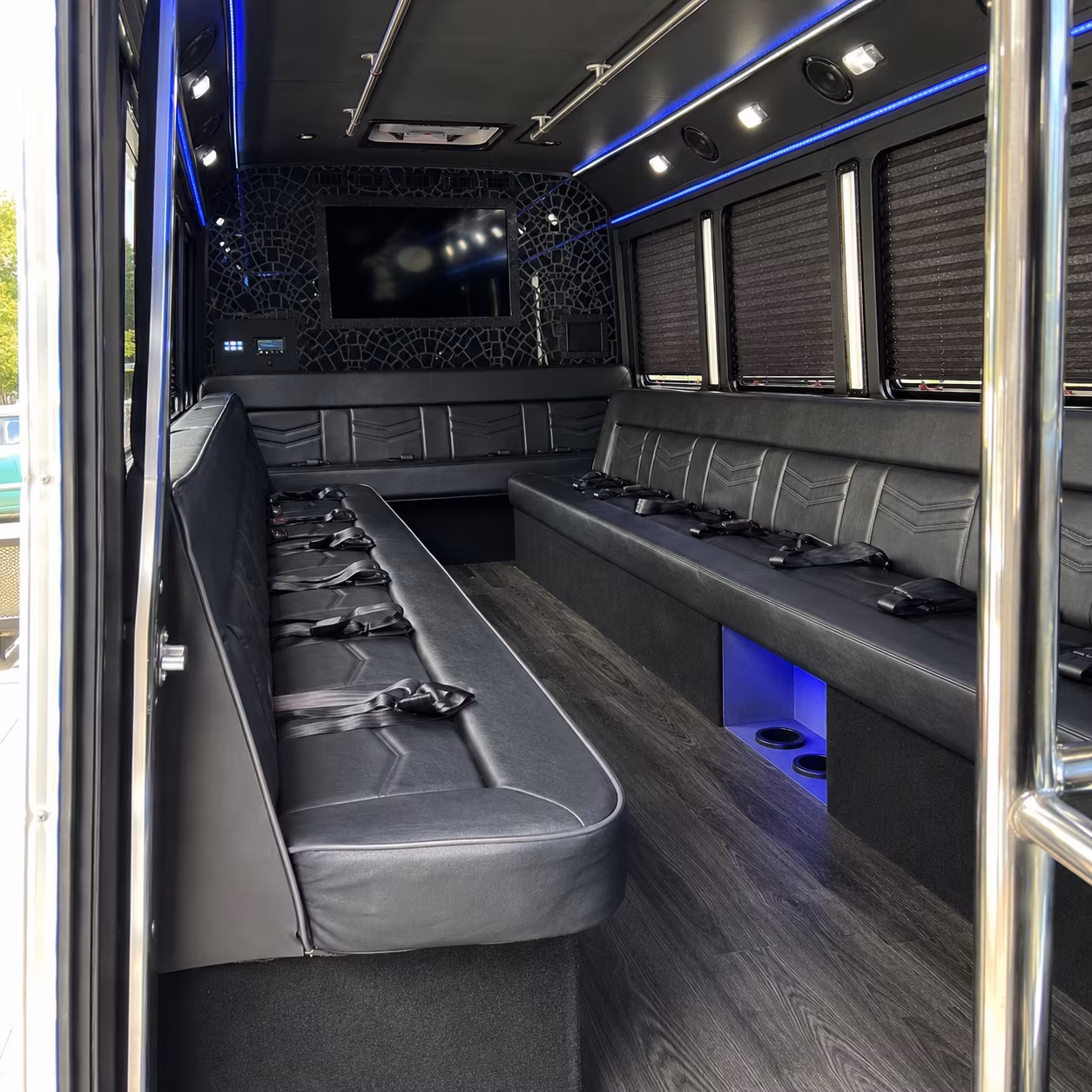 San Francisco Birthday, Sweet 16, & Quinceañera Transportation pickup coordination