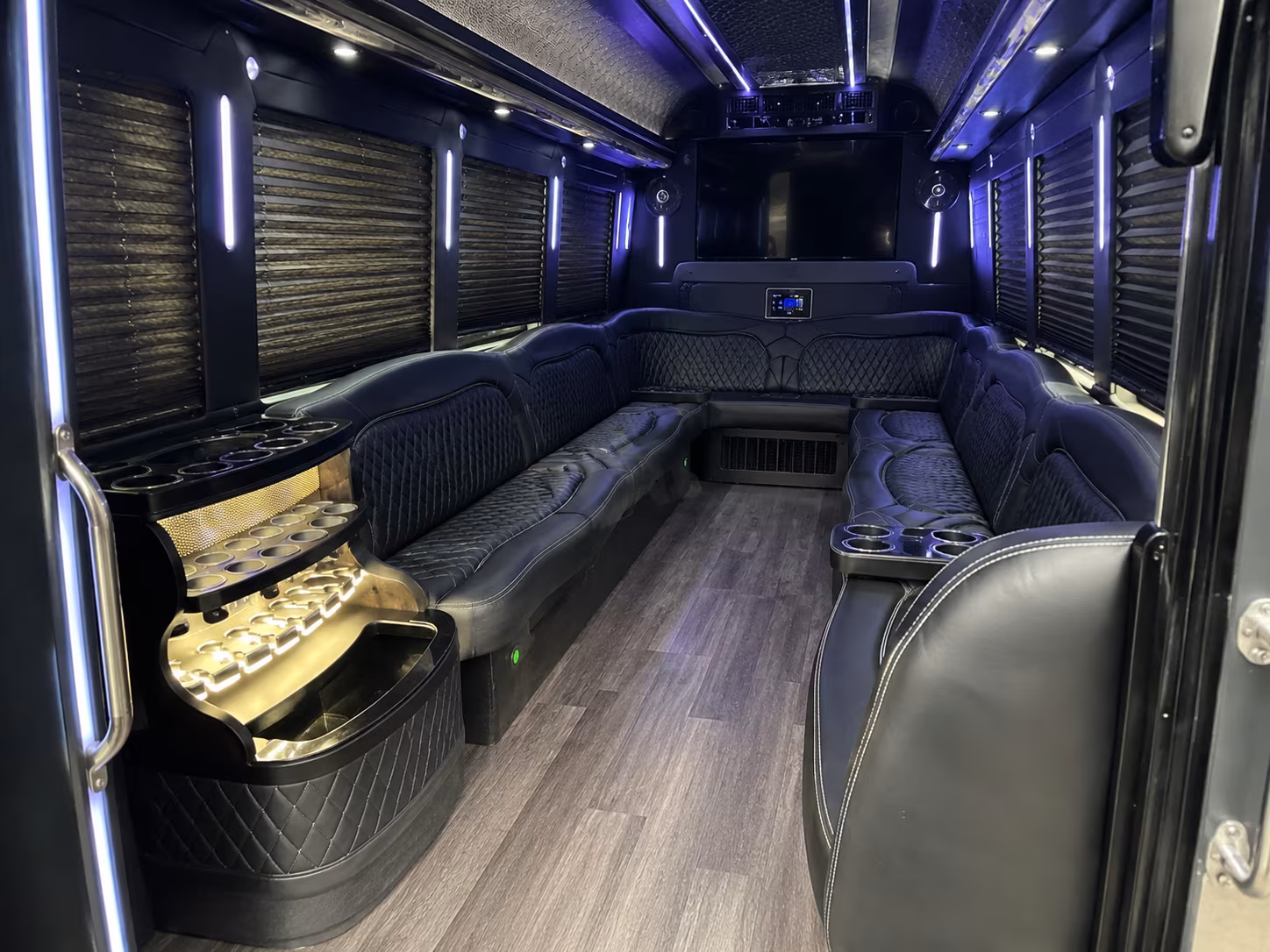 San Francisco Prom & Homecoming Transportation party bus exterior