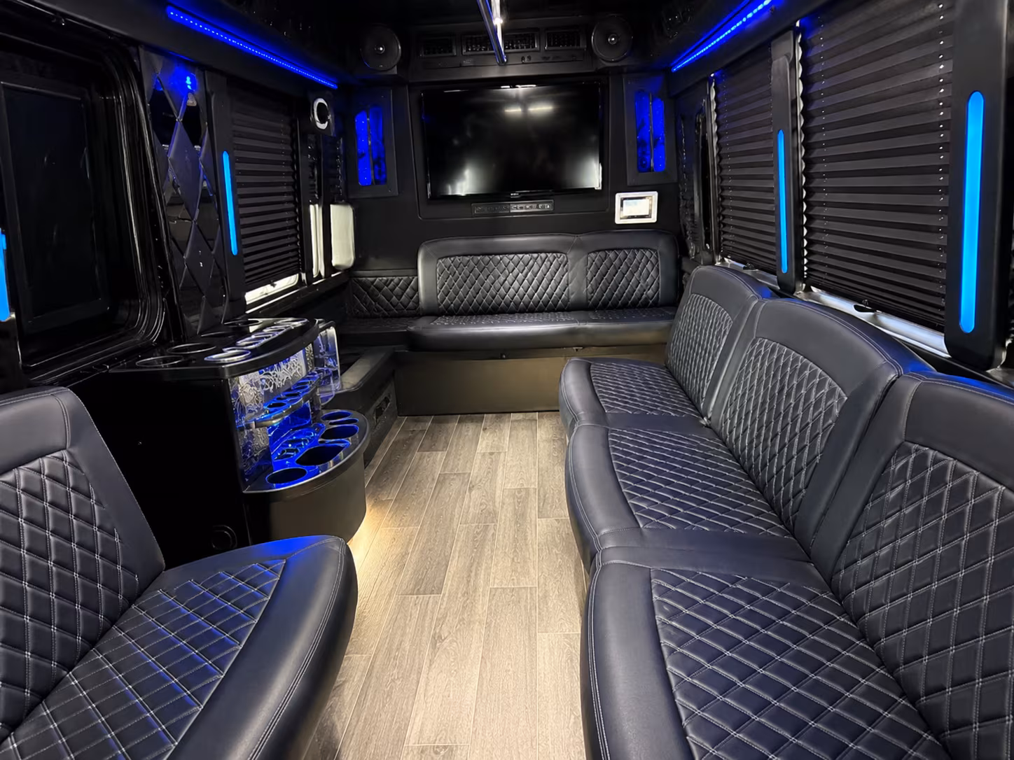 San Francisco Prom & Homecoming Transportation party bus exterior